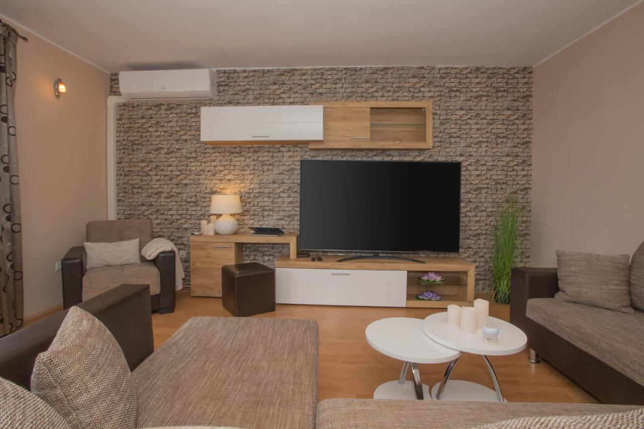 Apartment Mozart 希贝尼克 外观 照片